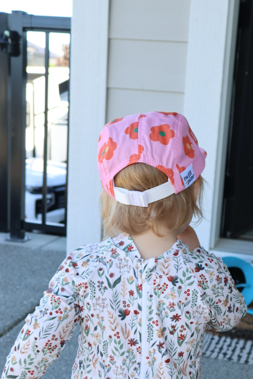 The Pink Daisy hat
